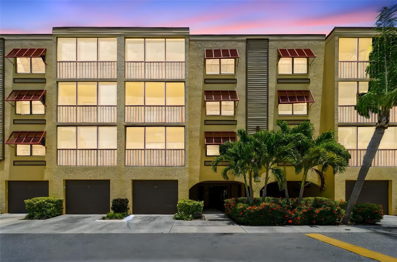 Property Photo: 5817 Park Street N 310 FL 33709