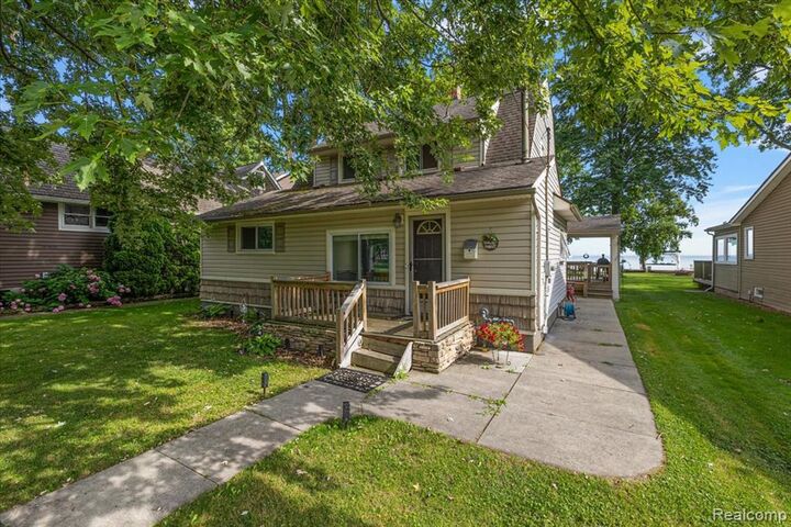 38292 Murdick Drive  New Baltimore MI 48047 4250 photo