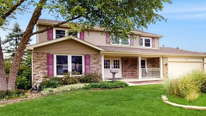 230 W Weathersfield Way  Schaumburg IL 60193 photo