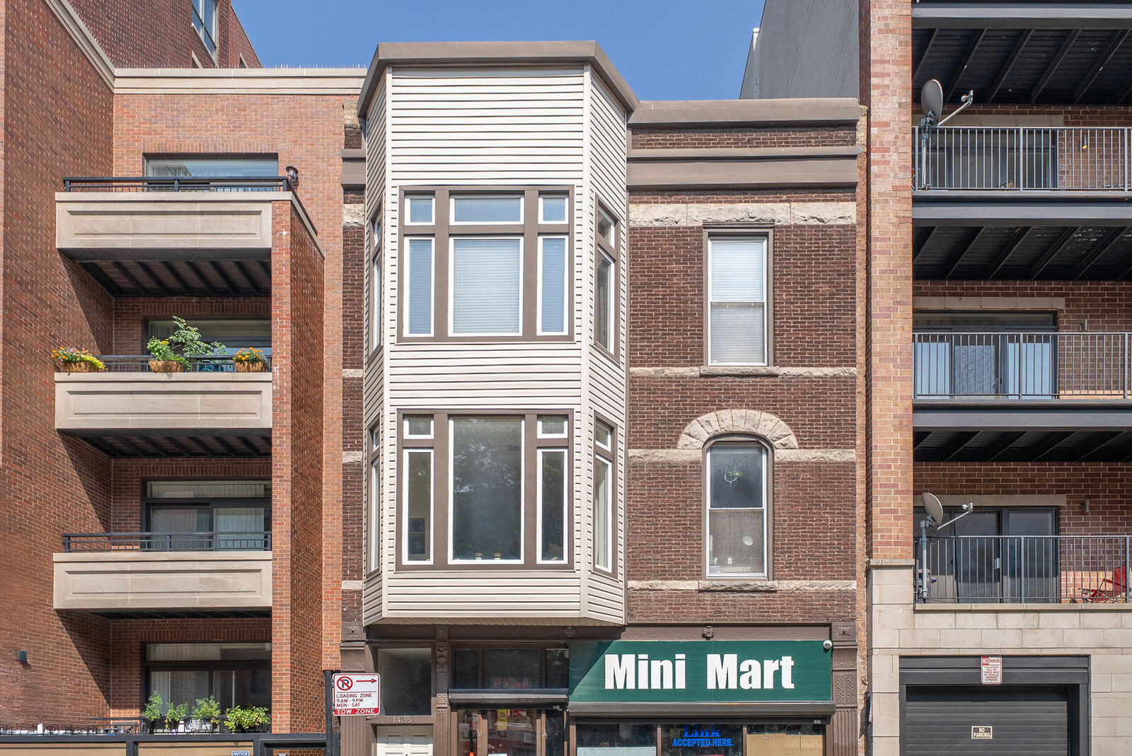 Property Photo:  1435 N Sedgwick Avenue 2ph  IL 60610 