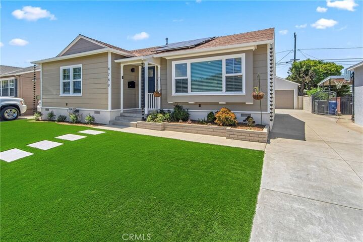 Property Photo:  4749 Oliva Avenue  CA 90712 