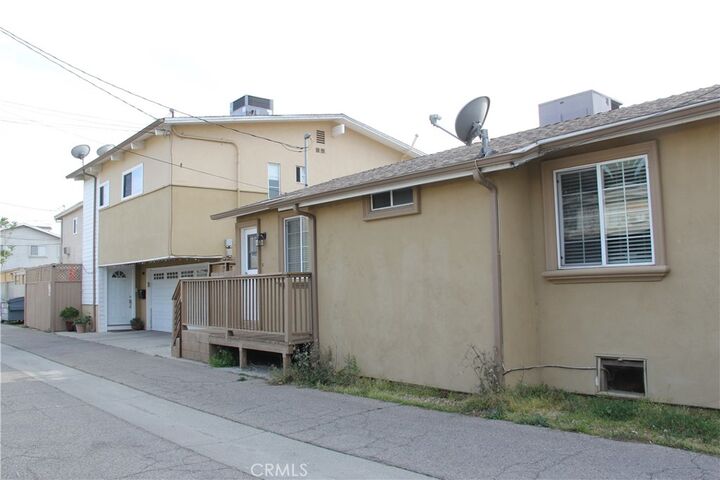 Property Photo:  2014 Peyton Avenue  CA 91504 