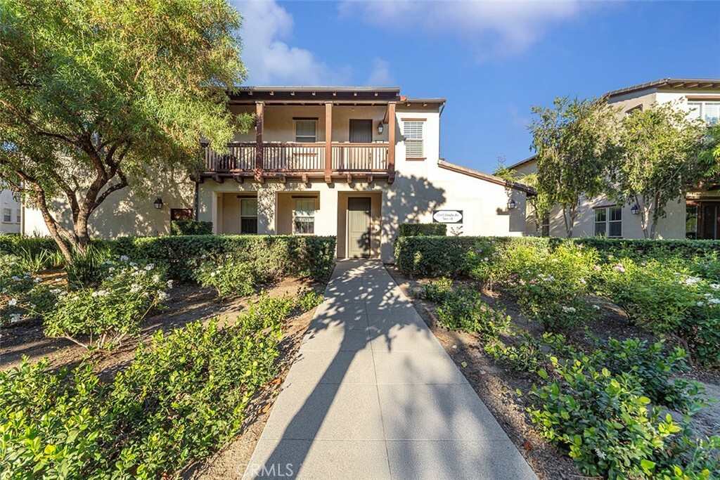 Property Photo:  3249 S Edenglen Avenue 9  CA 91761 