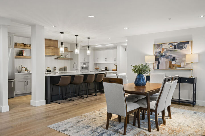 Property Photo:  2 India Street 3  ME 04101 