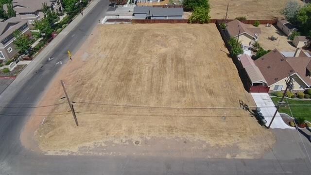 Property Photo: 2350 Wyda Way CA 95825