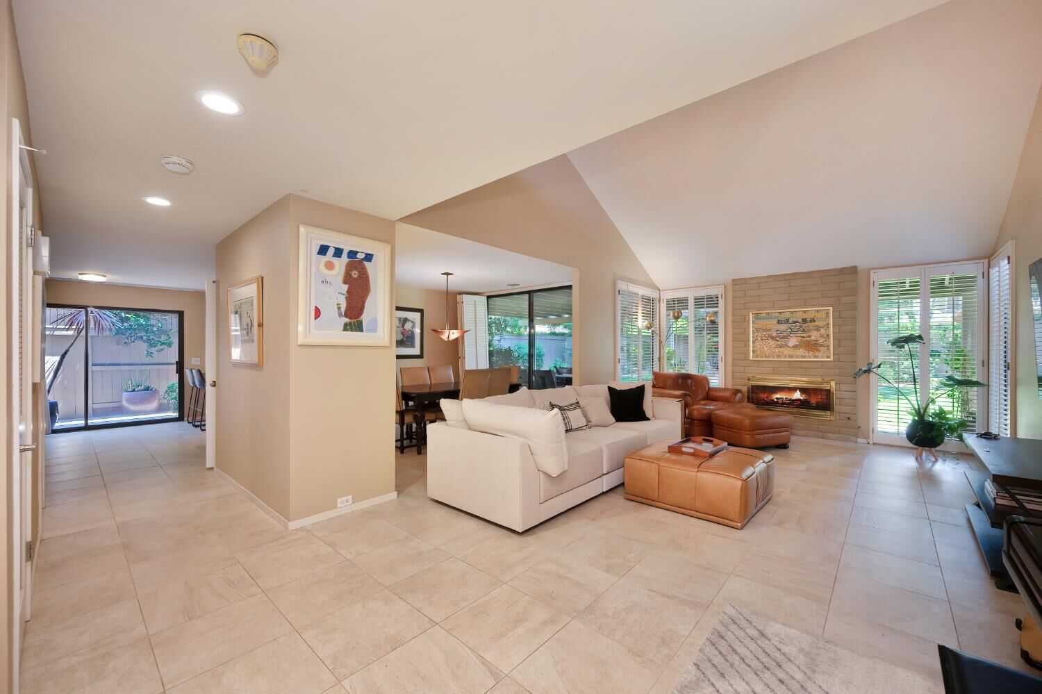 Property Photo:  2139 Dame Shirley Way  CA 95670 