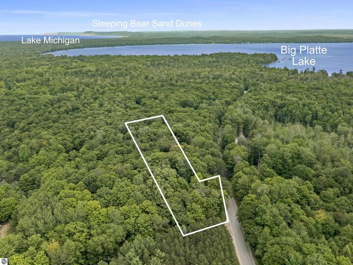 Property Photo: 3530 Warren Road MI 49617