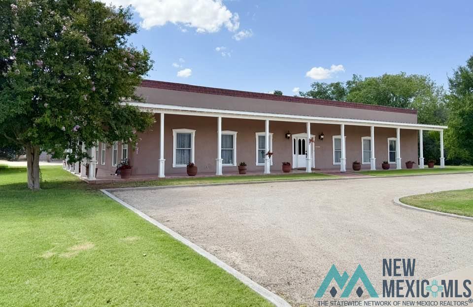 Property Photo: 1531 La Vina Court NM 88220