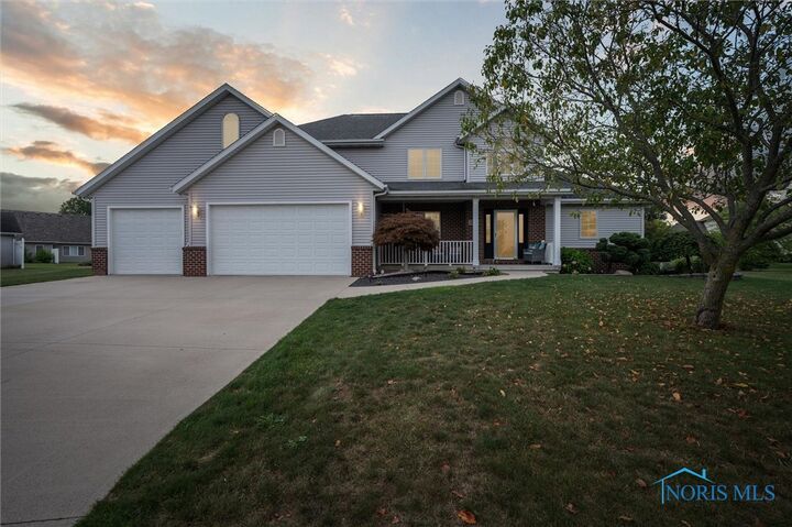 1402 Whetstone Drive  Bryan OH 43506 photo