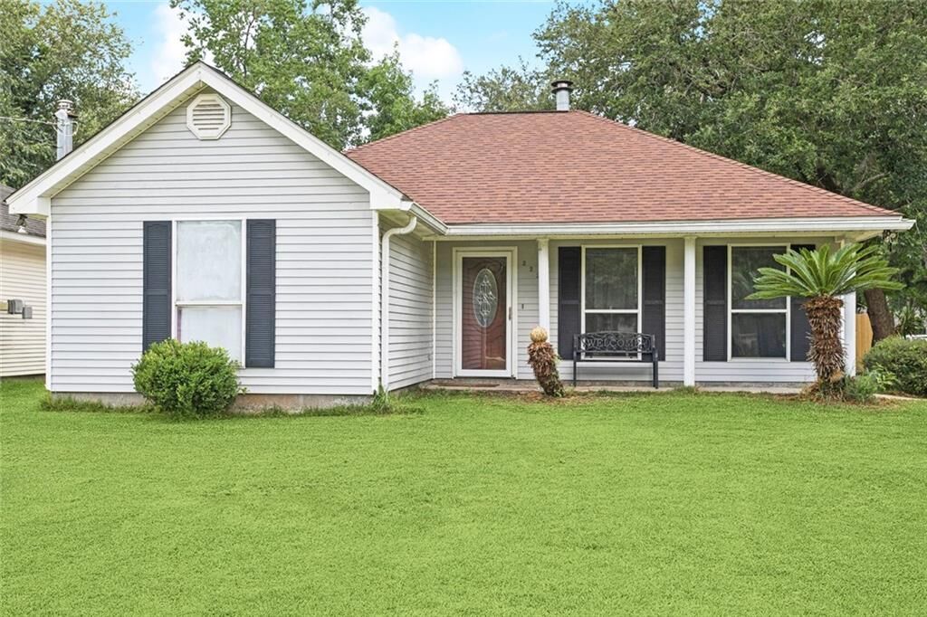 Property Photo: 2223 Pelican Street LA 70460