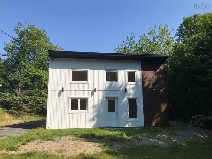 Property Photo: 34 Cranton Drive NS B3E 1G1