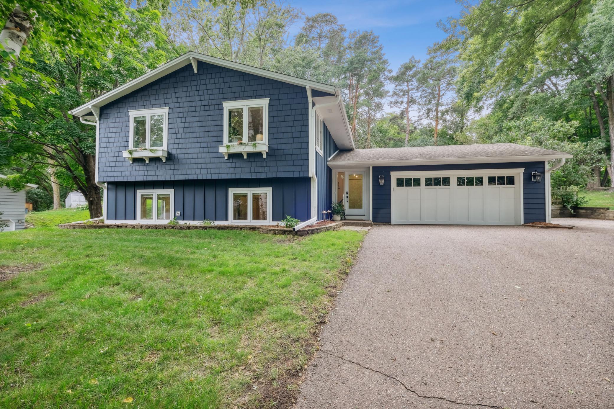 Property Photo: 5524 Mahoney Avenue MN 55345