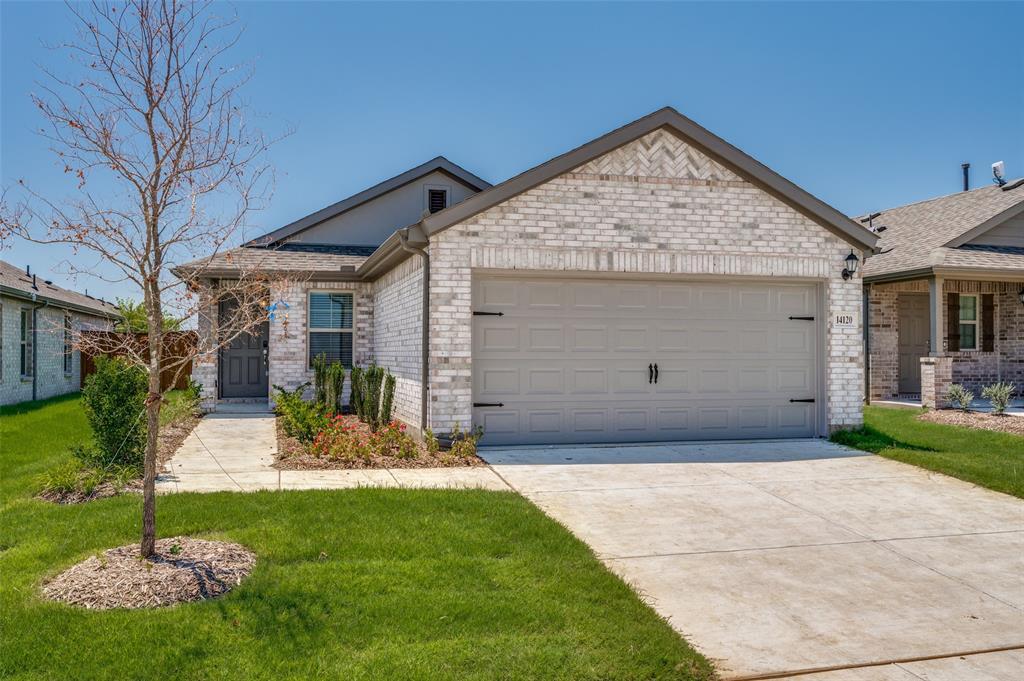 Property Photo: 14120 Nullah Street TX 76258