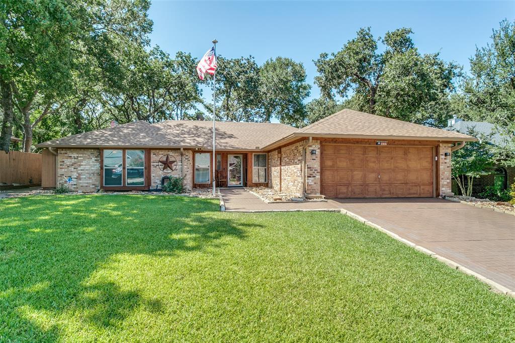 Property Photo: 1508 Donna Lane TX 76022