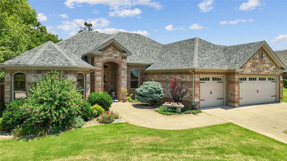 300 Sheridan Lane  Bentonville AR 72712 photo