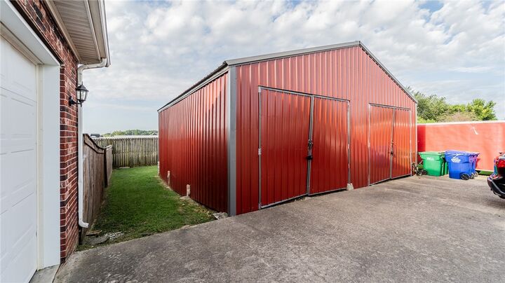 Property Photo:  1705 Billie Acres Place  AR 72745 