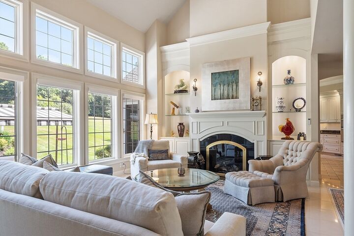 Property Photo:  661 Osgood St  MA 01845 