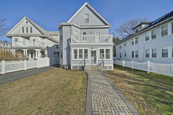 220 Blue Hills Pkwy 220  Milton MA 02186 photo
