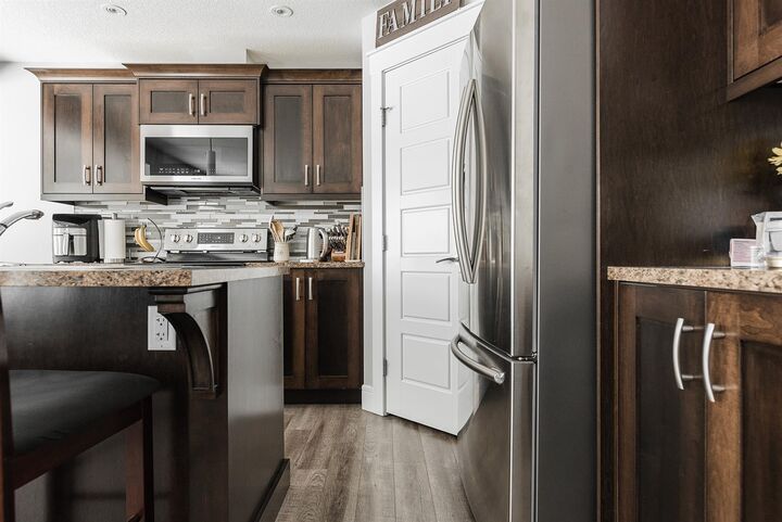 Property Photo:  105 Archer Hill Court  AB T9J 1C8 