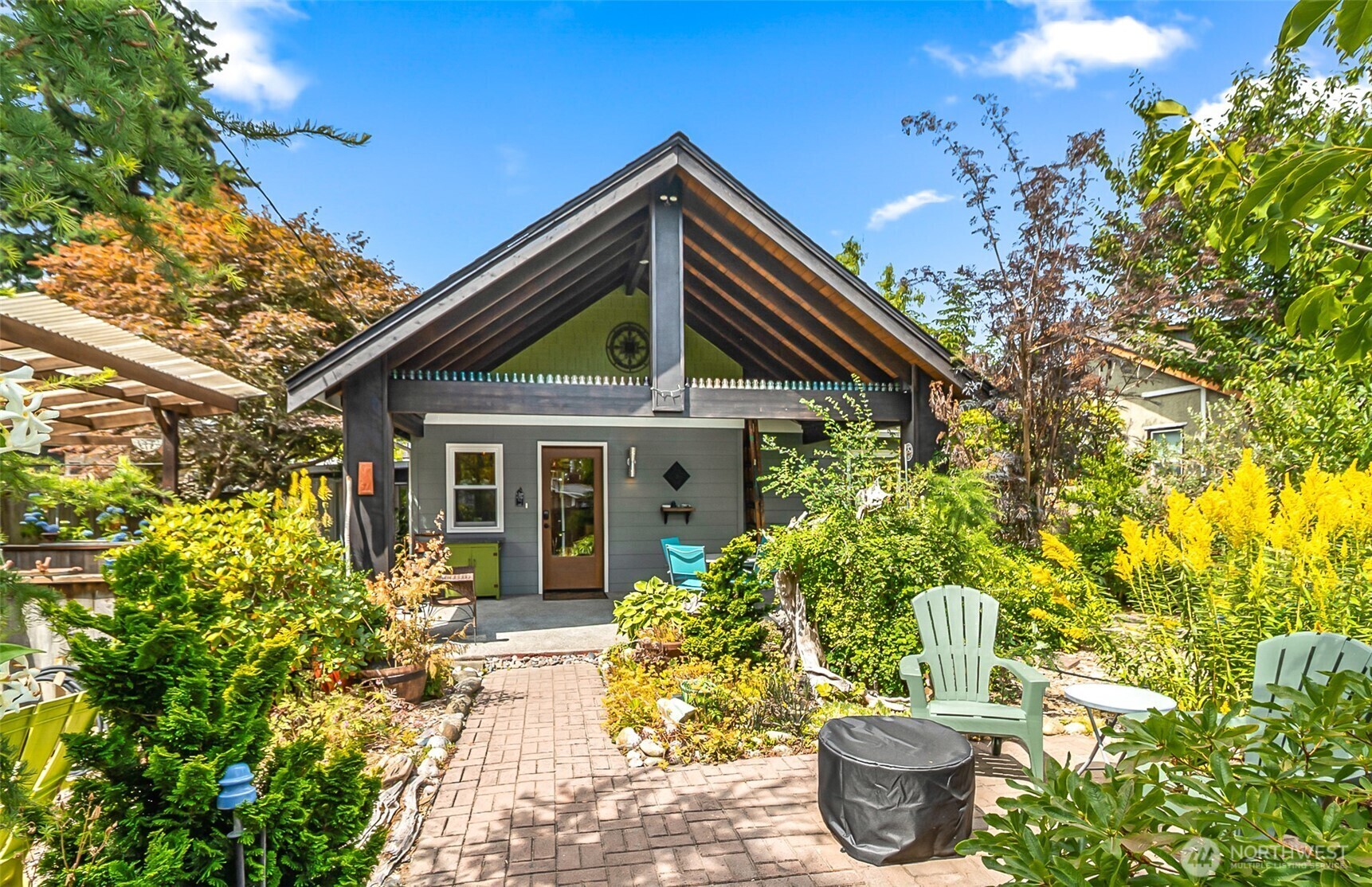 5008  50th Avenue SW  Seattle WA 98136 photo