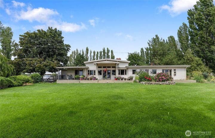 4872  Road 6.5  NE  Moses Lake WA 98837 photo
