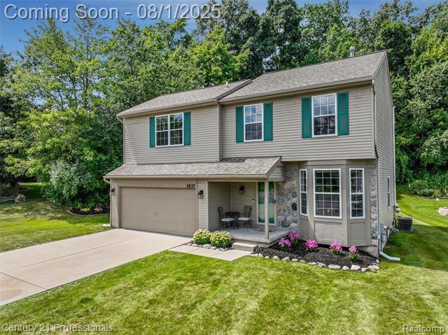 Property Photo: 2837 Birchwood Drive MI 48329
