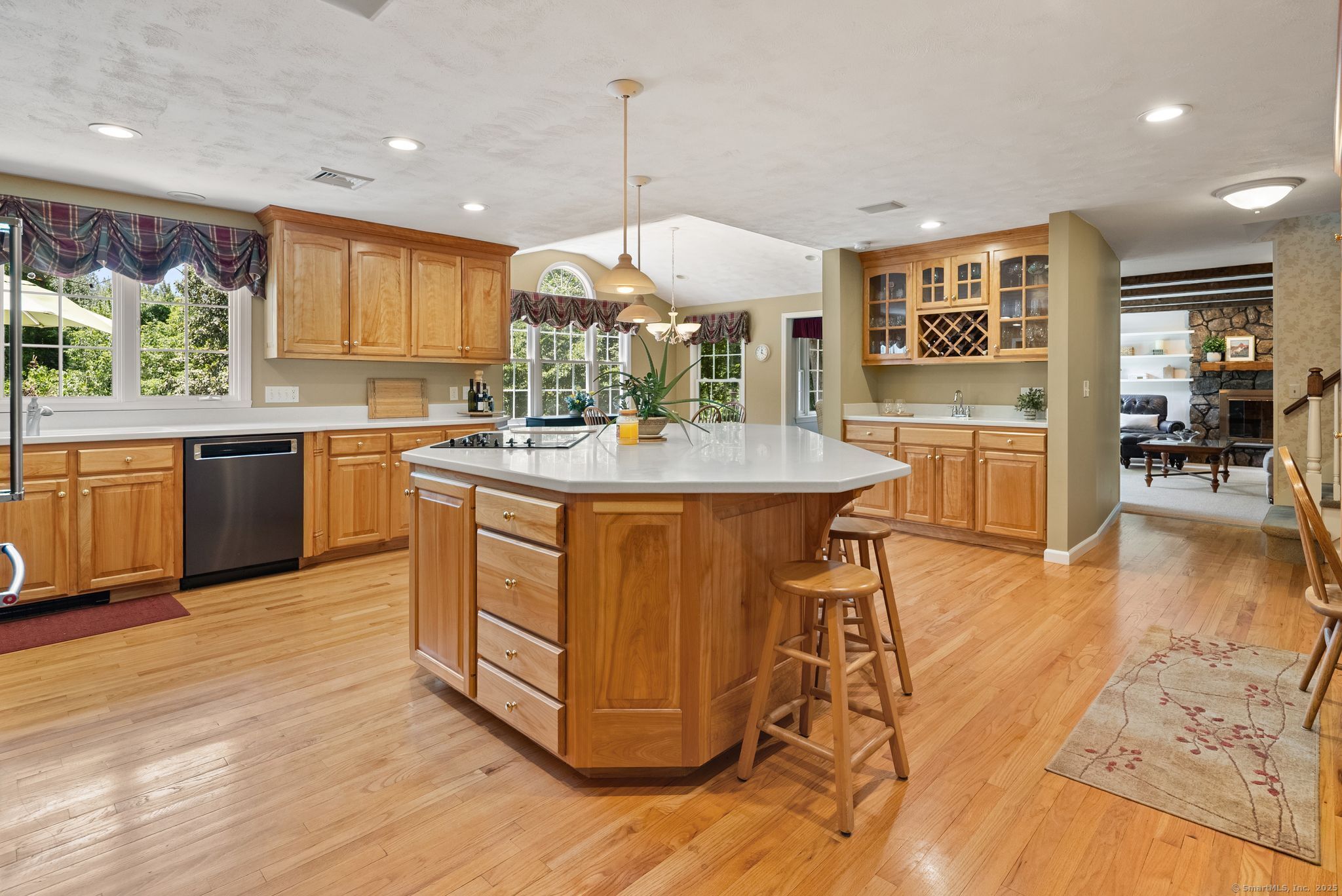 Property Photo:  68 Autumn Drive  CT 06074 
