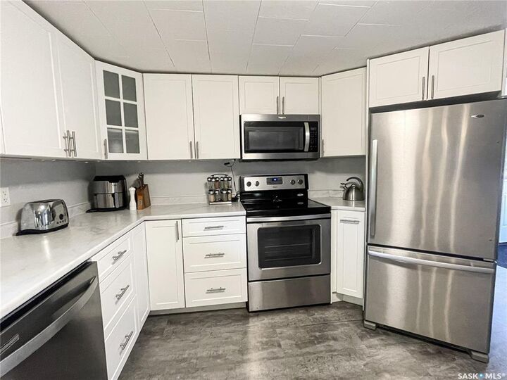 Photo de la propriété:  405 1st Street E  SK S9X 1E8 