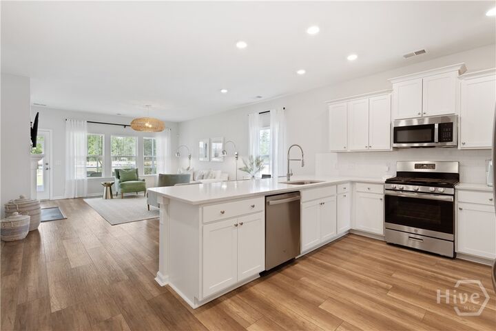 Property Photo:  130 Weyview Gardens  GA 31322 
