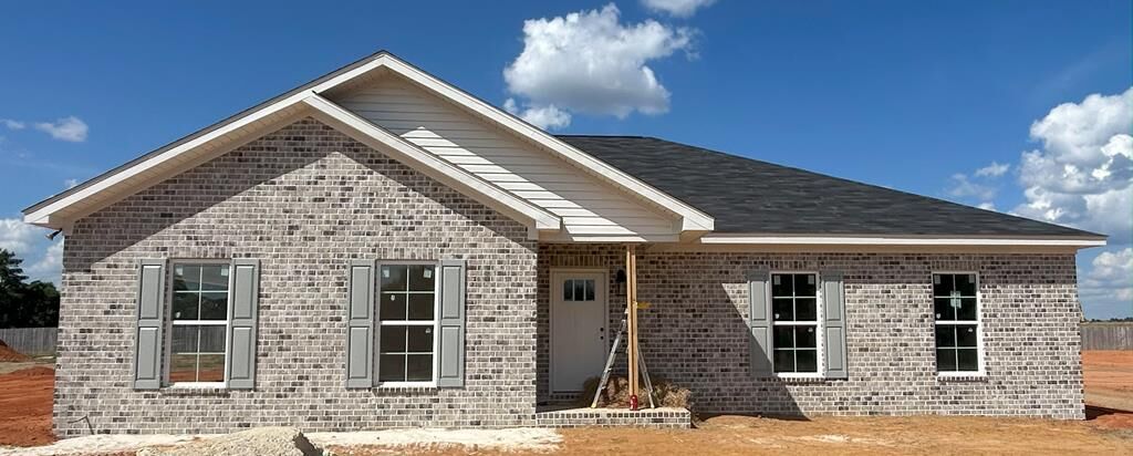 Property Photo:  690 Battles Rd  AL 36301 