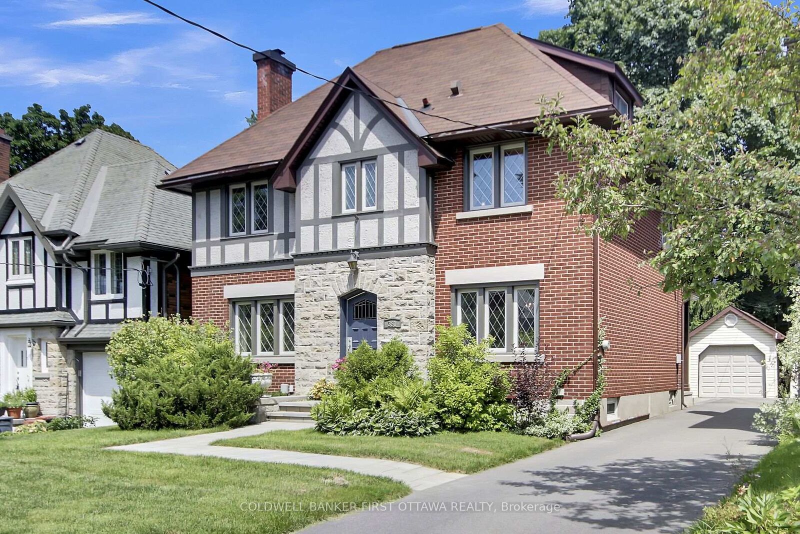 Property Photo:  381 Huron Avenue S  ON K1Y 0W9 