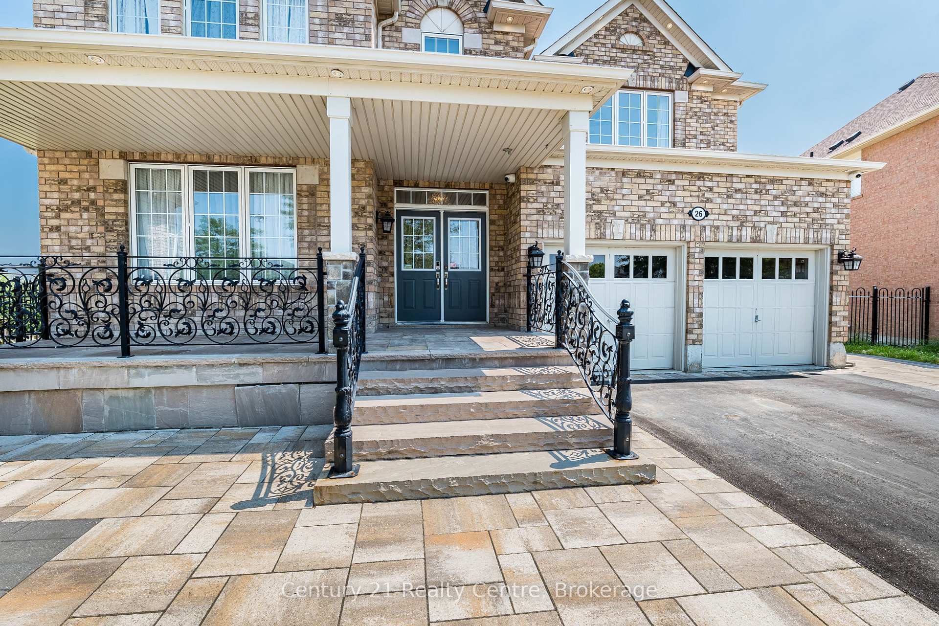 Property Photo: 26 Catchfly Crescent ON L6P 2H8