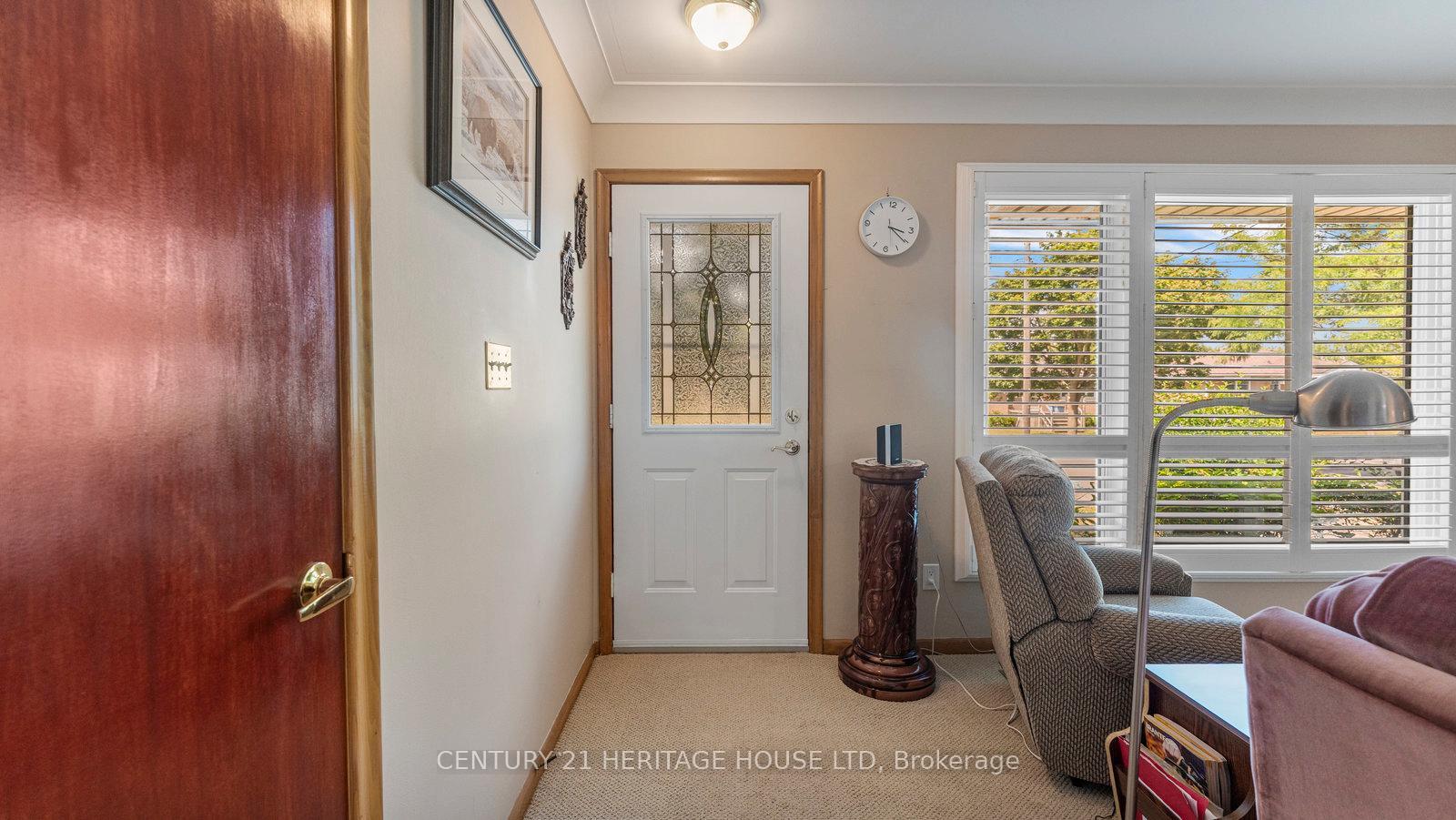 Property Photo: 31 Albemarle Street ON N3S 4N5