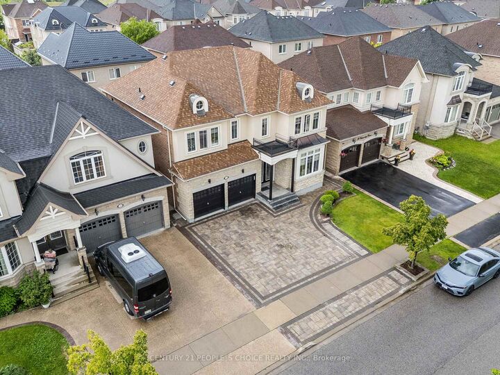 Property Photo:  12 Vintonridge Drive  ON L6P 2T6 