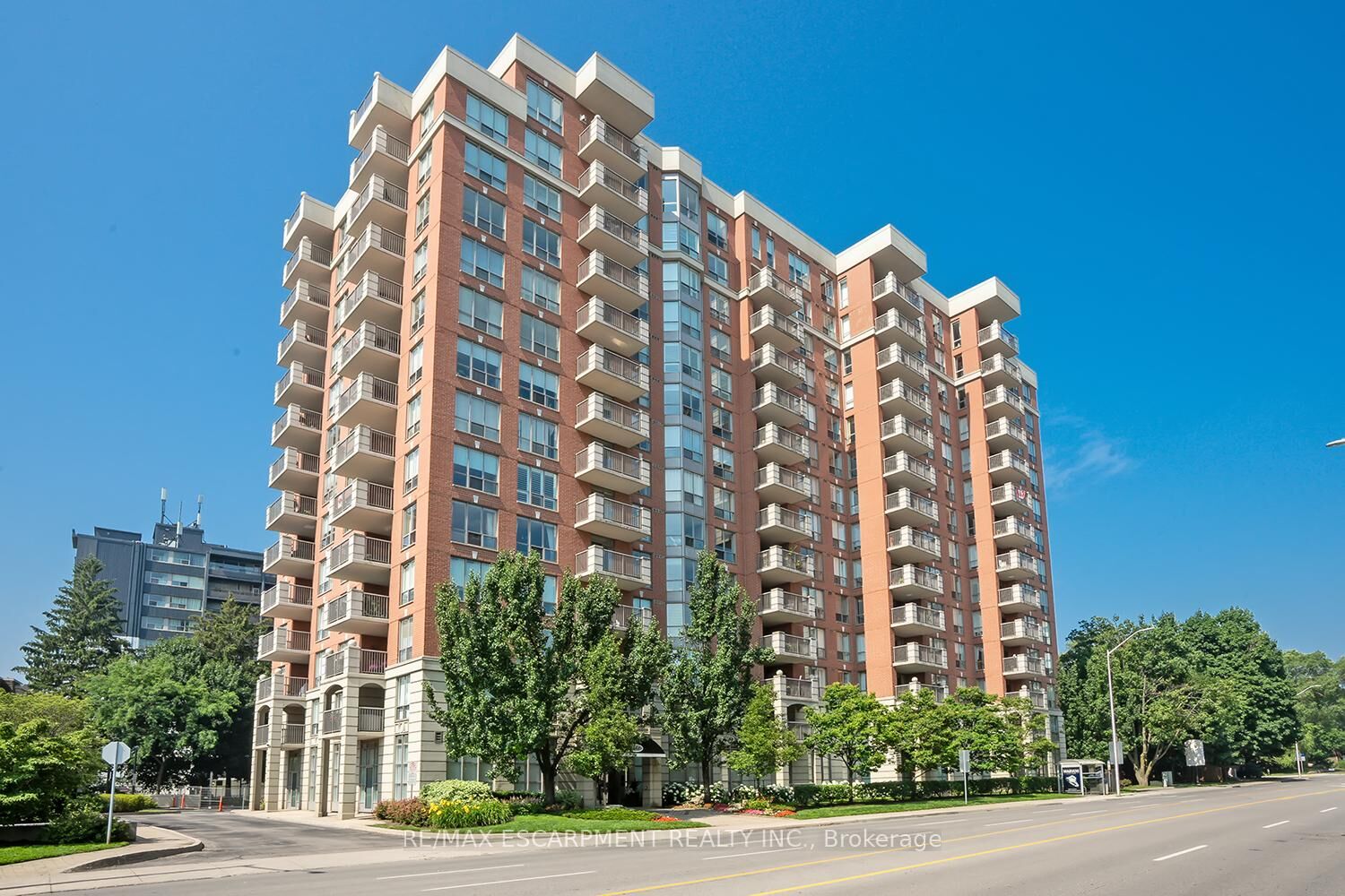 Photo de la propriété: 442 Maple Avenue 609 ON L7S 2L7