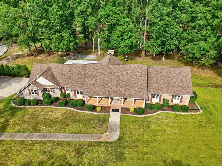 Property Photo:  213 Guthrie Road  SC 29627 