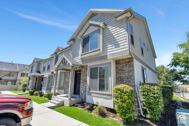Property Photo: 1063 N 1880 W UT 84604