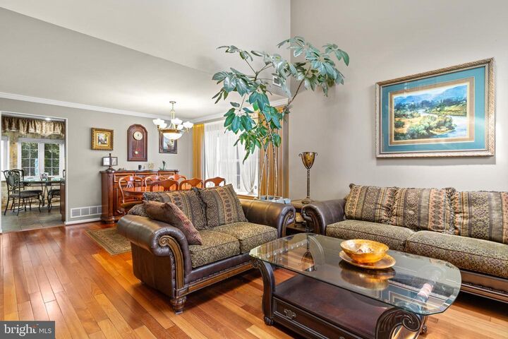 Property Photo: 400 Laura Lane PA 19116