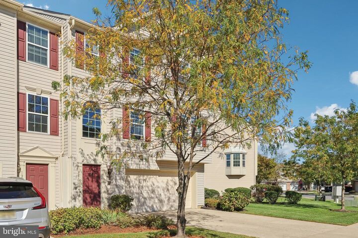 Property Photo:  121 Helen Drive  NJ 08077 