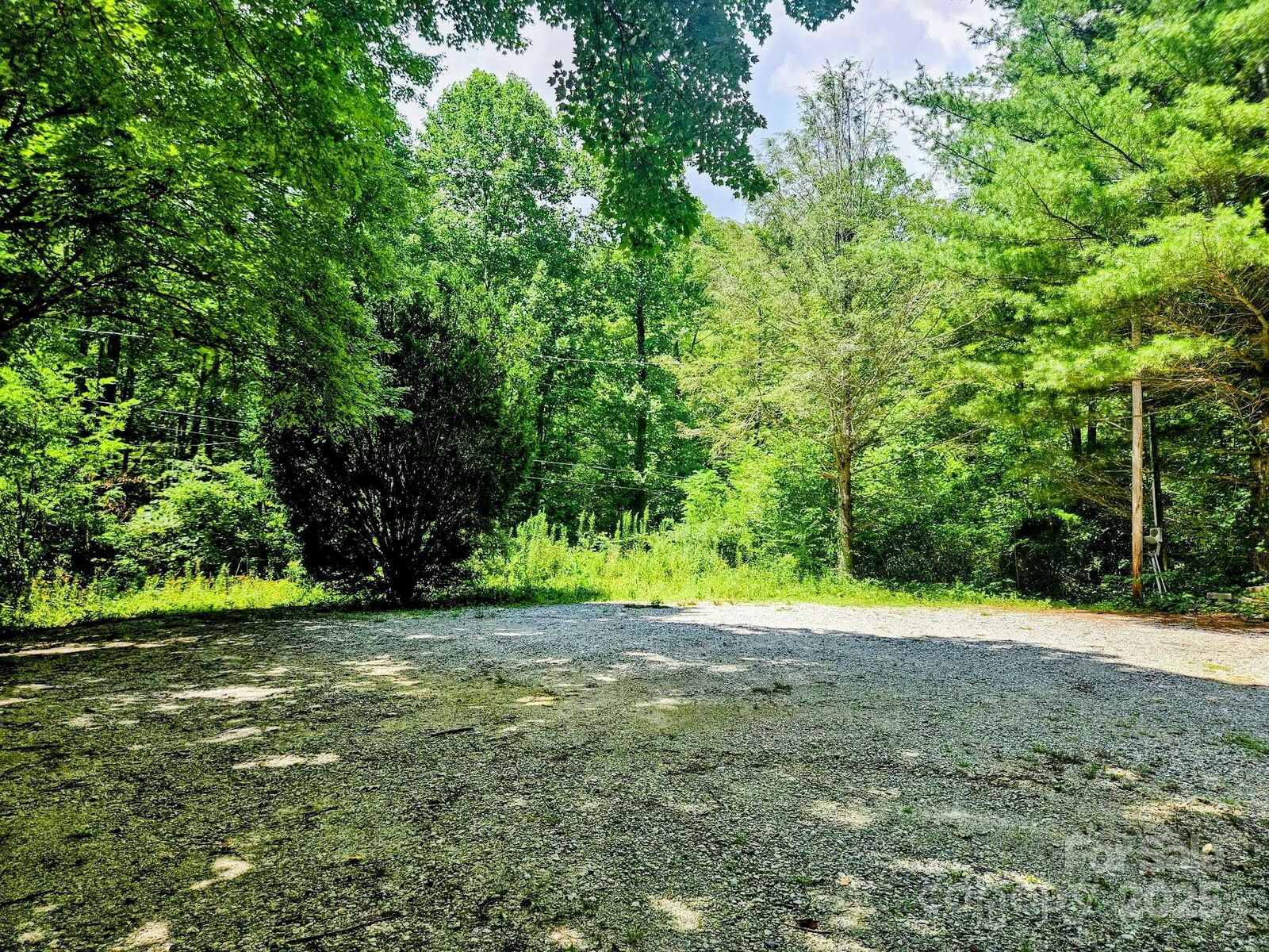 Property Photo: 1450 White Oak Creek Road NC 28714