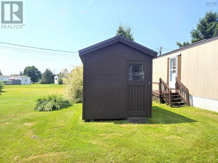 Photo de la propriété:  32 Lorne Crescent  NS B4H 4B7 