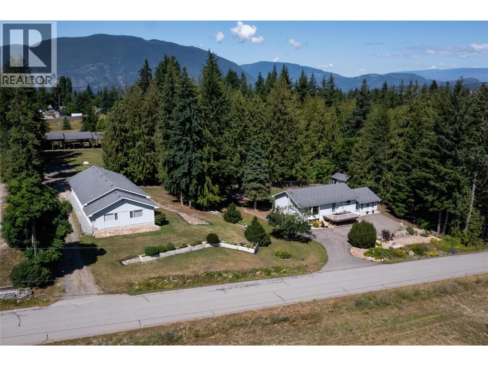 Property Photo: 5801 35 Street Northeast BC V1E 2B3