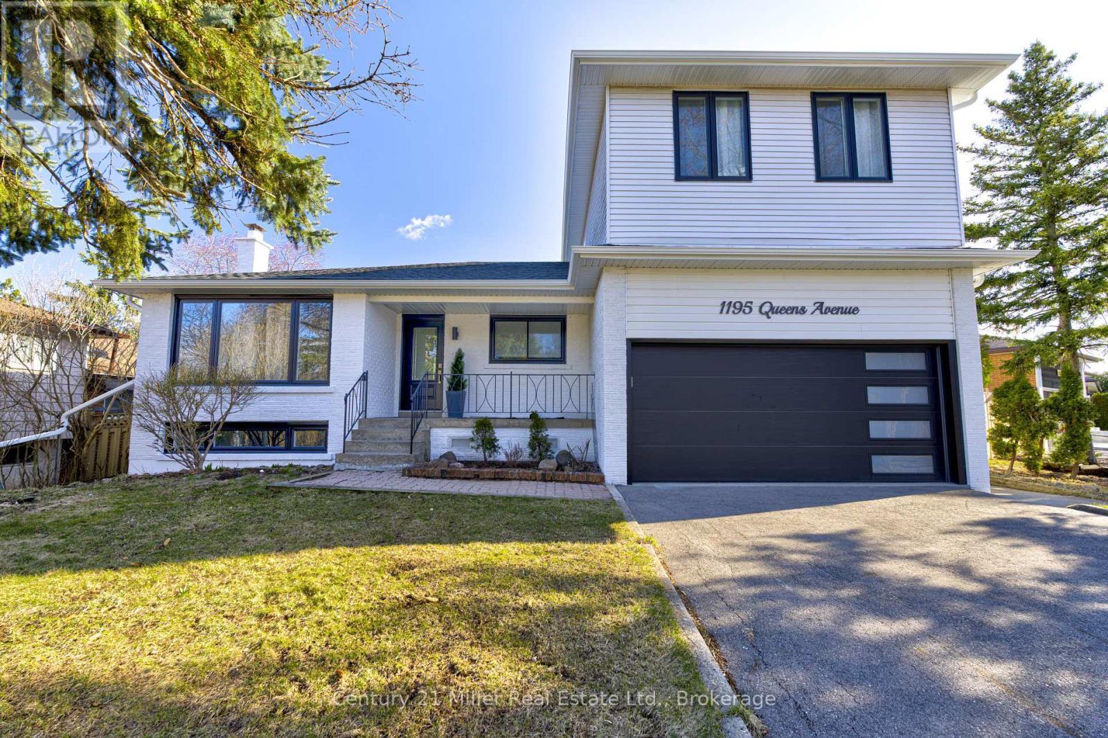 Property Photo: 1195 Queens Avenue ON L6H 2B7