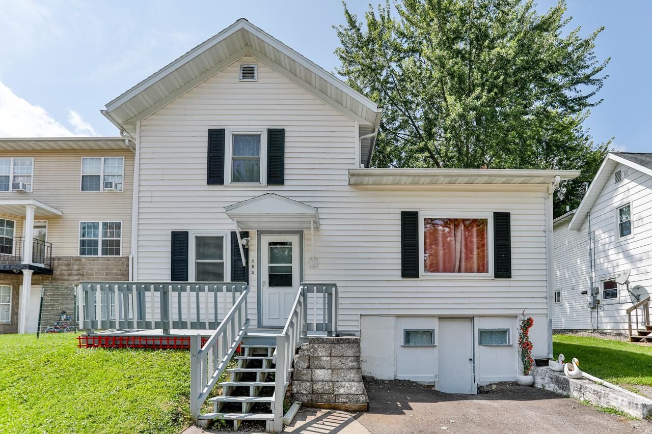 Property Photo:  105 Allen Street  WI 54411 