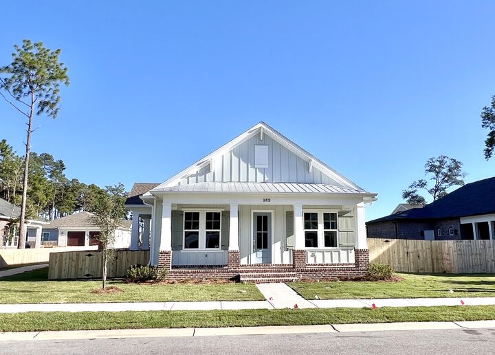 Property Photo: 182 Caraway Drive FL 32578