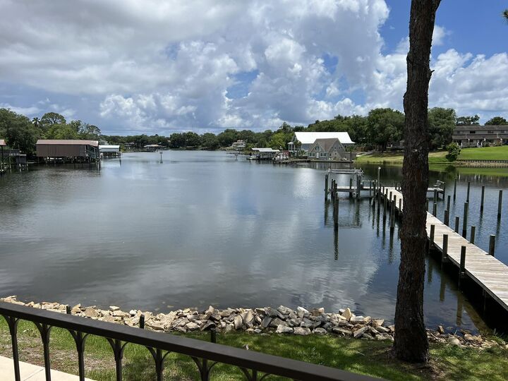 210 Pelham Road 111B  Fort Walton Beach FL 32547 photo