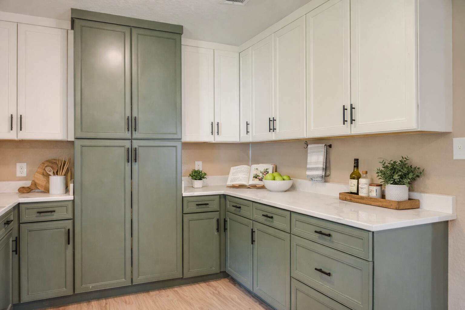 Property Photo:  5593 Galaxy Drive  FL 32539 