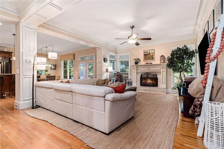 Property Photo: 3698 Lakeview Drive GA 30084