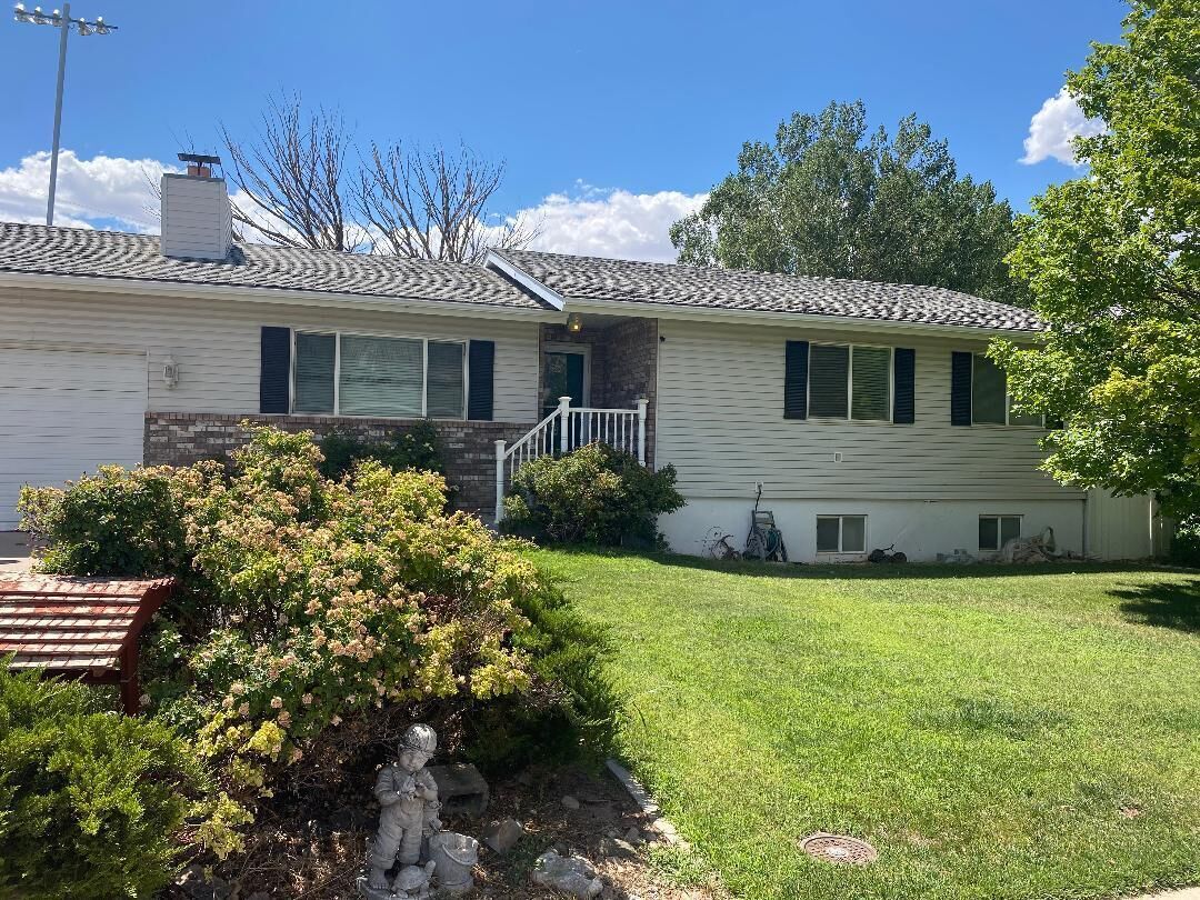 Property Photo:  971 Ironwood Cir  UT 84721