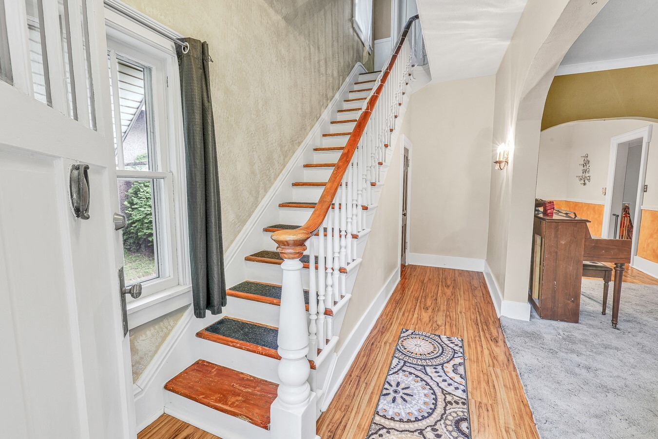 Property Photo: 409 1st Avenue E IA 52577